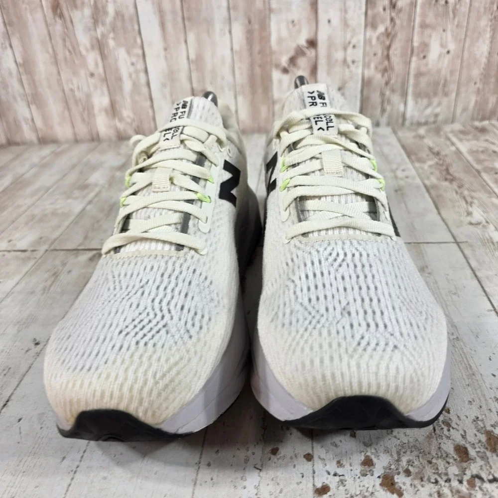 New Balance FuelCell Propel v3 Womens 10 Running Shoes White WFCPRCG3